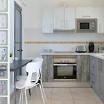 Icaro Piscina Climatizada Villa