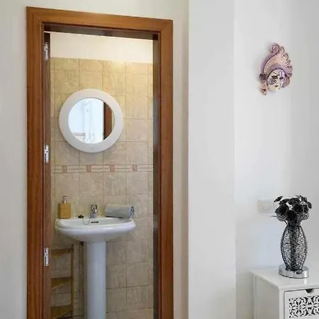 Icaro Piscina Climatizada וילה