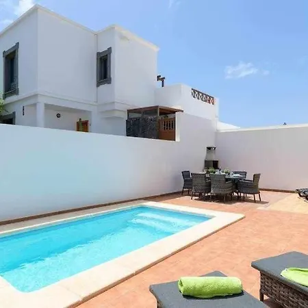 Villa ícaro Piscina Climatizada