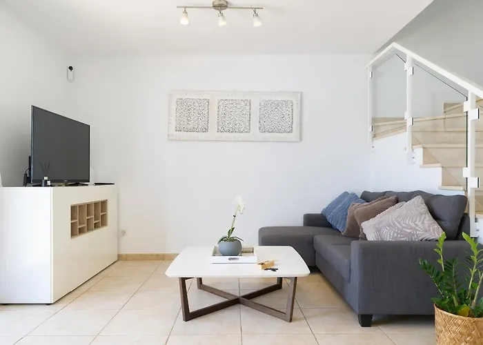 Icaro Piscina Climatizada Вилла *